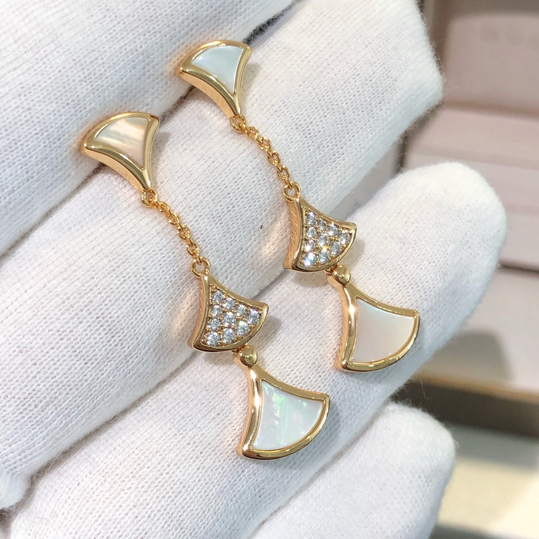 [Star Jewelry]DREAM EARRINGS 3 MOTIFS DIAMOND MOP PINK GOLD