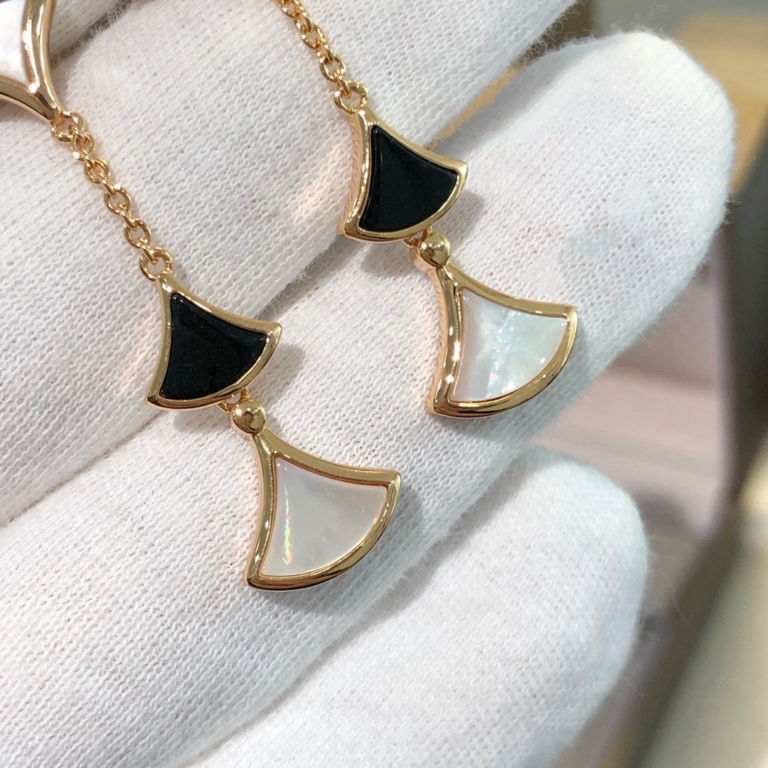 [Star Jewelry]DREAM EARRINGS 3 MOTIFS ONYX MOP PINK GOLD