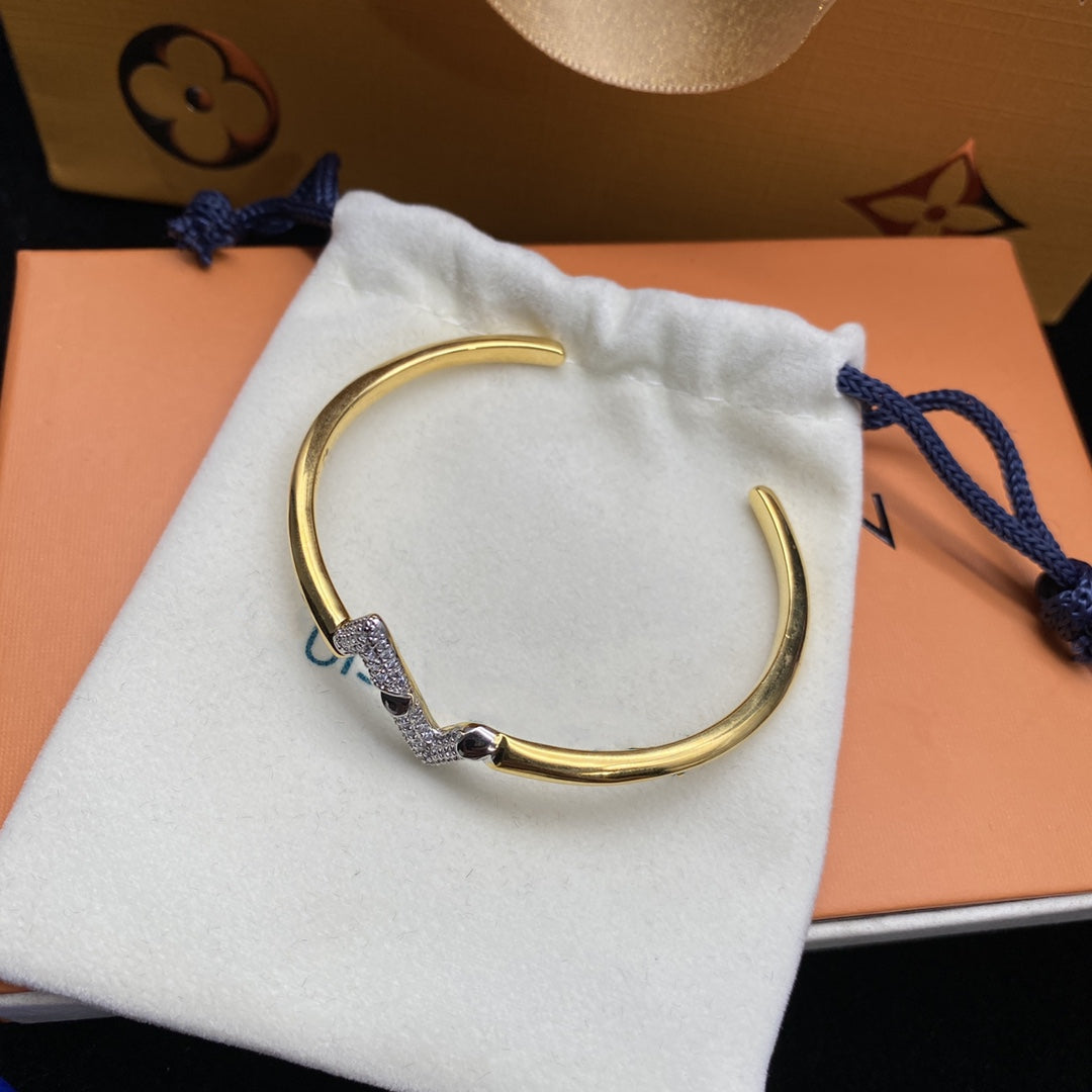 [Star Jewelry]VOLTE UPSITE DOWN DIAMOND GOLD OPEN BRACELET