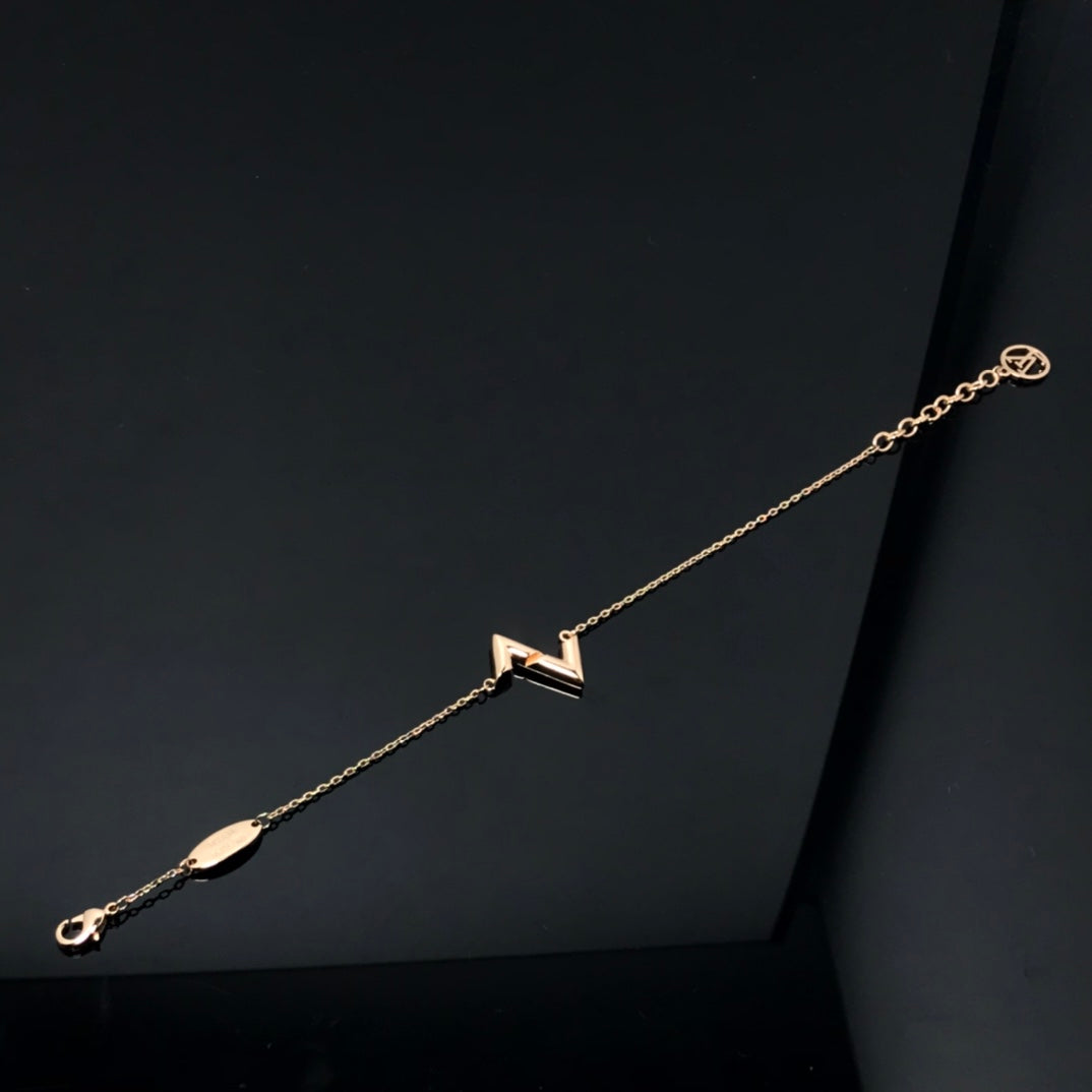 [Star Jewelry]VOLT LV LOGO BRACELET