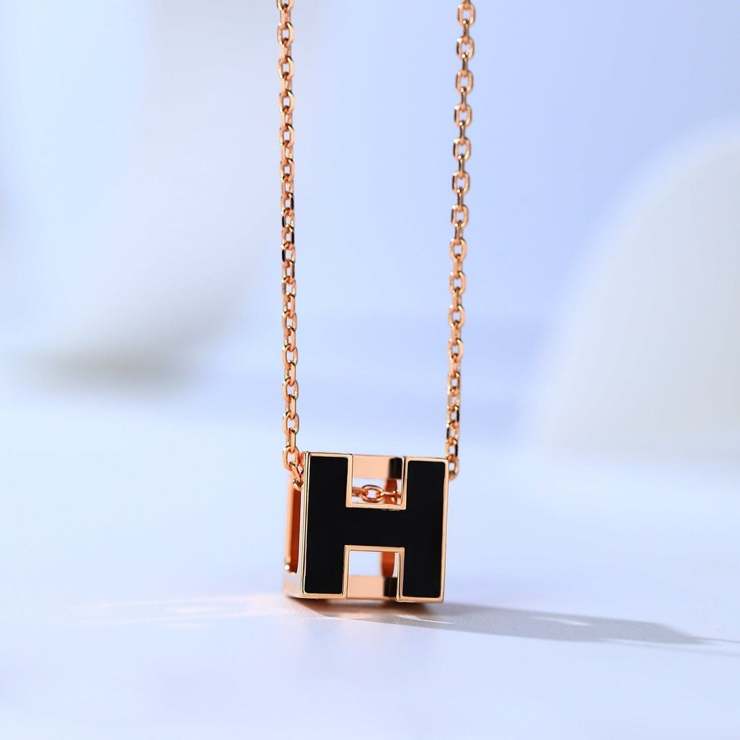 [Star Jewelry]H CAGE PINK GOLD NECKLACE