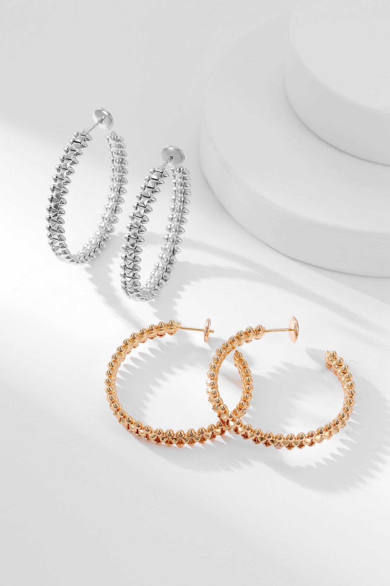 [Star Jewelry]CLASH HOOP EARRINGS