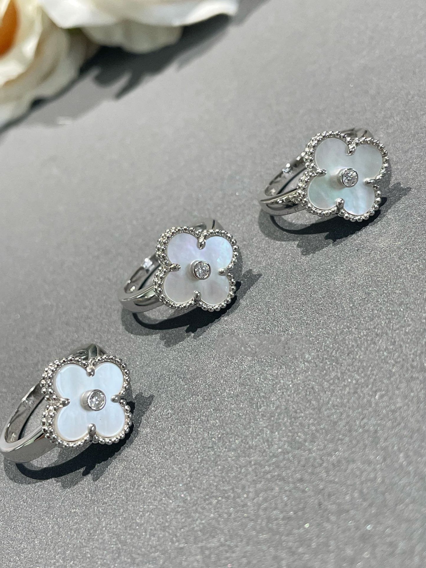 [Star Jewelry]CLOVER SILVER MOP DIAMOND RING