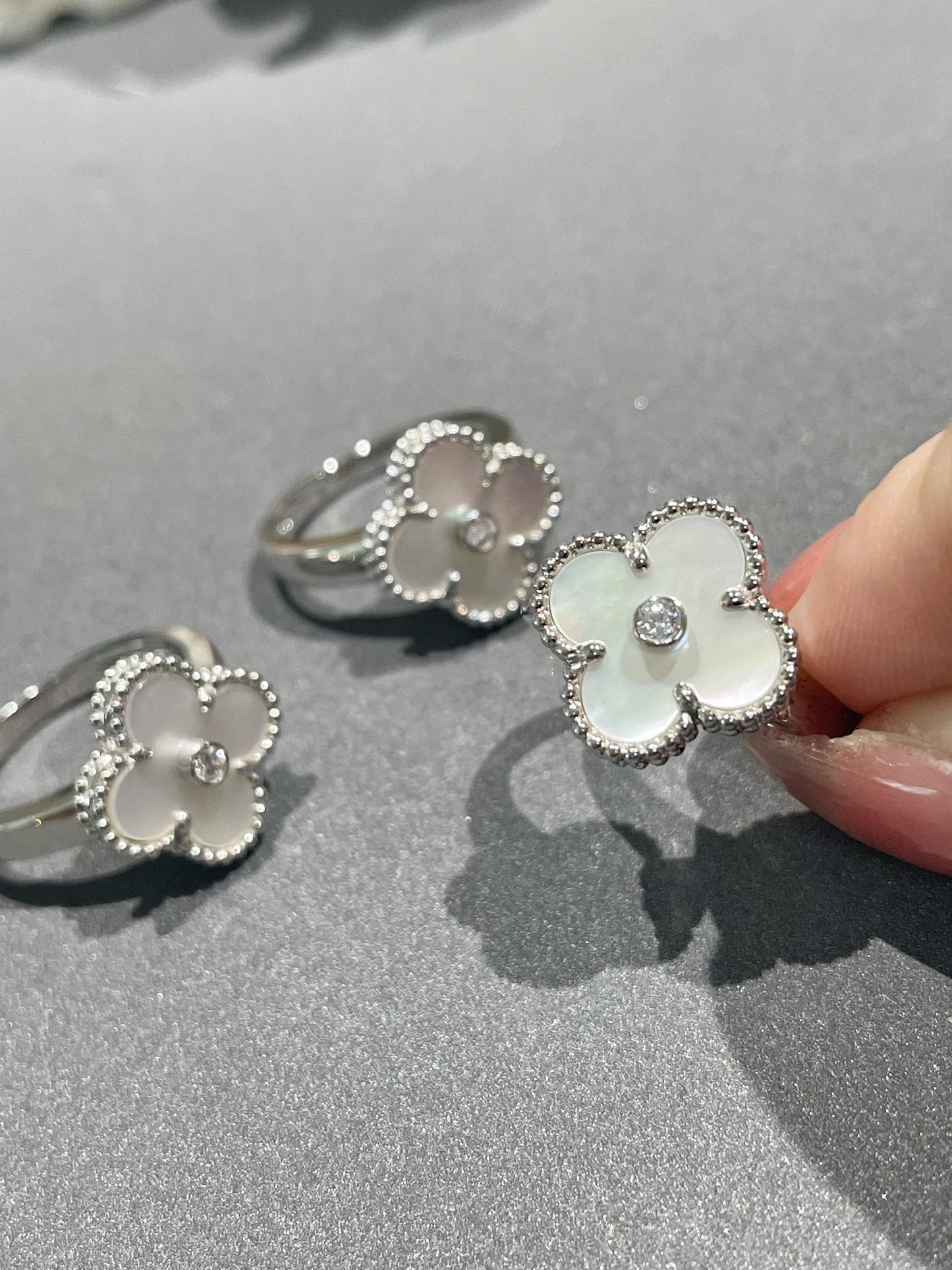 [Star Jewelry]CLOVER SILVER MOP DIAMOND RING