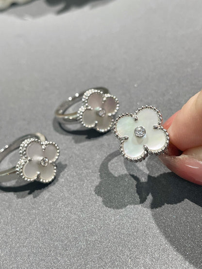 [Star Jewelry]CLOVER SILVER MOP DIAMOND RING