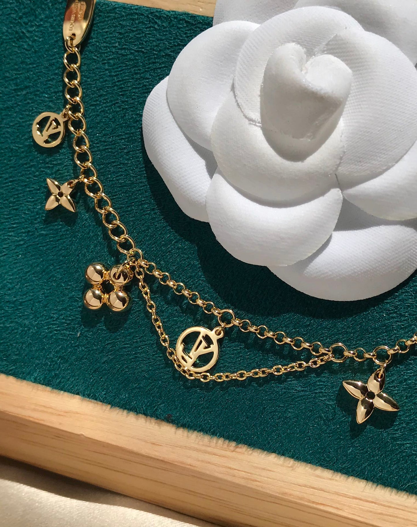 [Star Jewelry]BLOOMING PINK GOLD MOP BRACELET