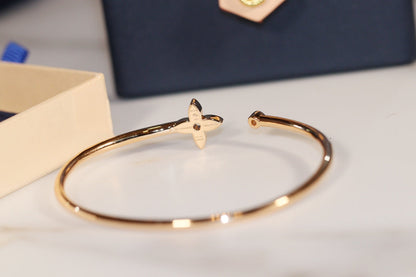 [Star Jewelry]IDYLLE GOLD OPEN BRACELET DIAMOND PAVED