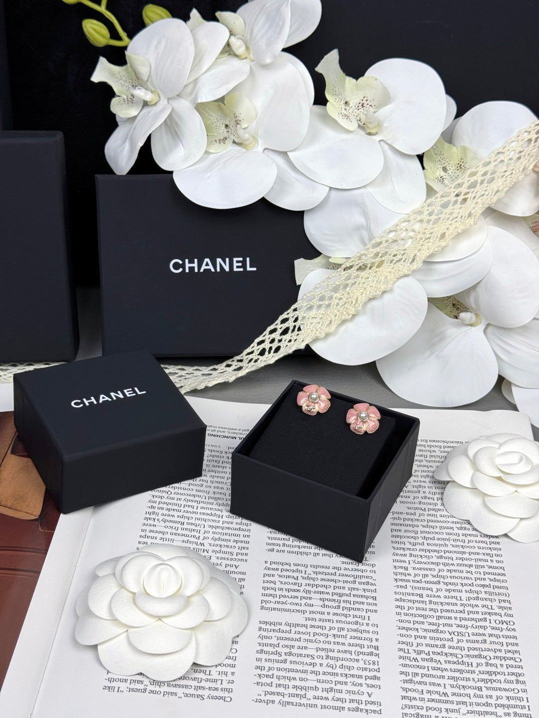 [Star Jewelry]26C Pink Camellia Pearl Enamel Stud Earrings