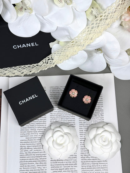 [Star Jewelry]26C Pink Camellia Pearl Enamel Stud Earrings