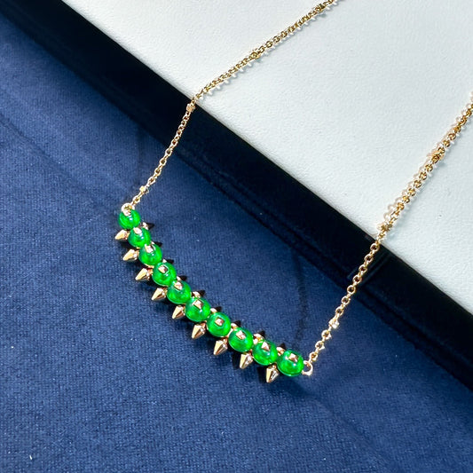 [Star Jewelry]New Arrival: Green Bead Rivet Necklace
