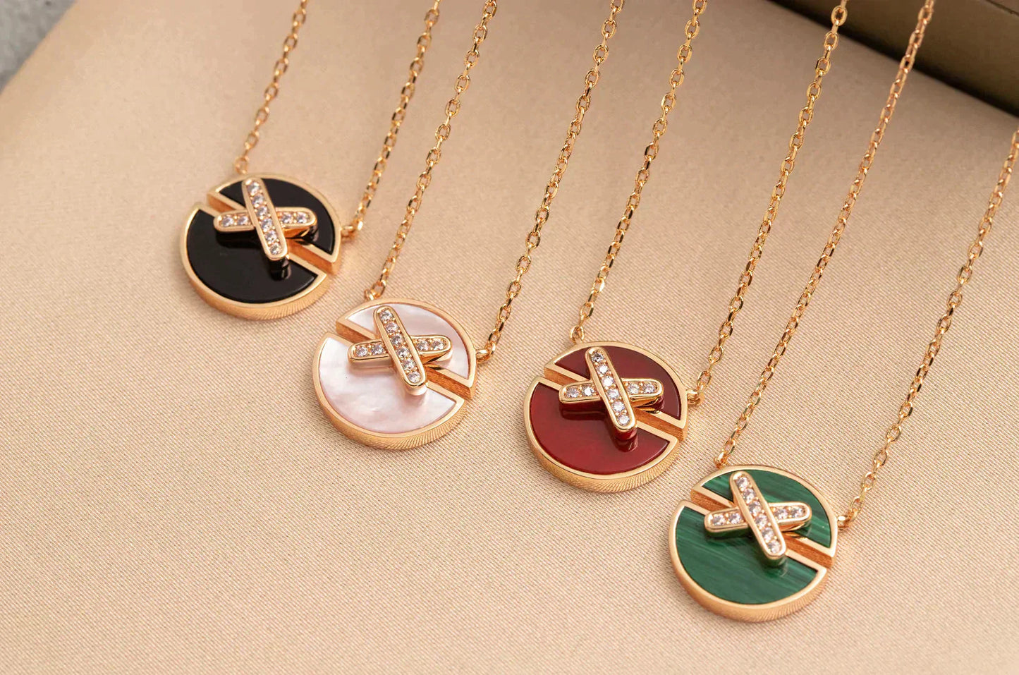 [Star Jewelry]JEUX DE ROSE GOLD DIAMOND NECKLACE